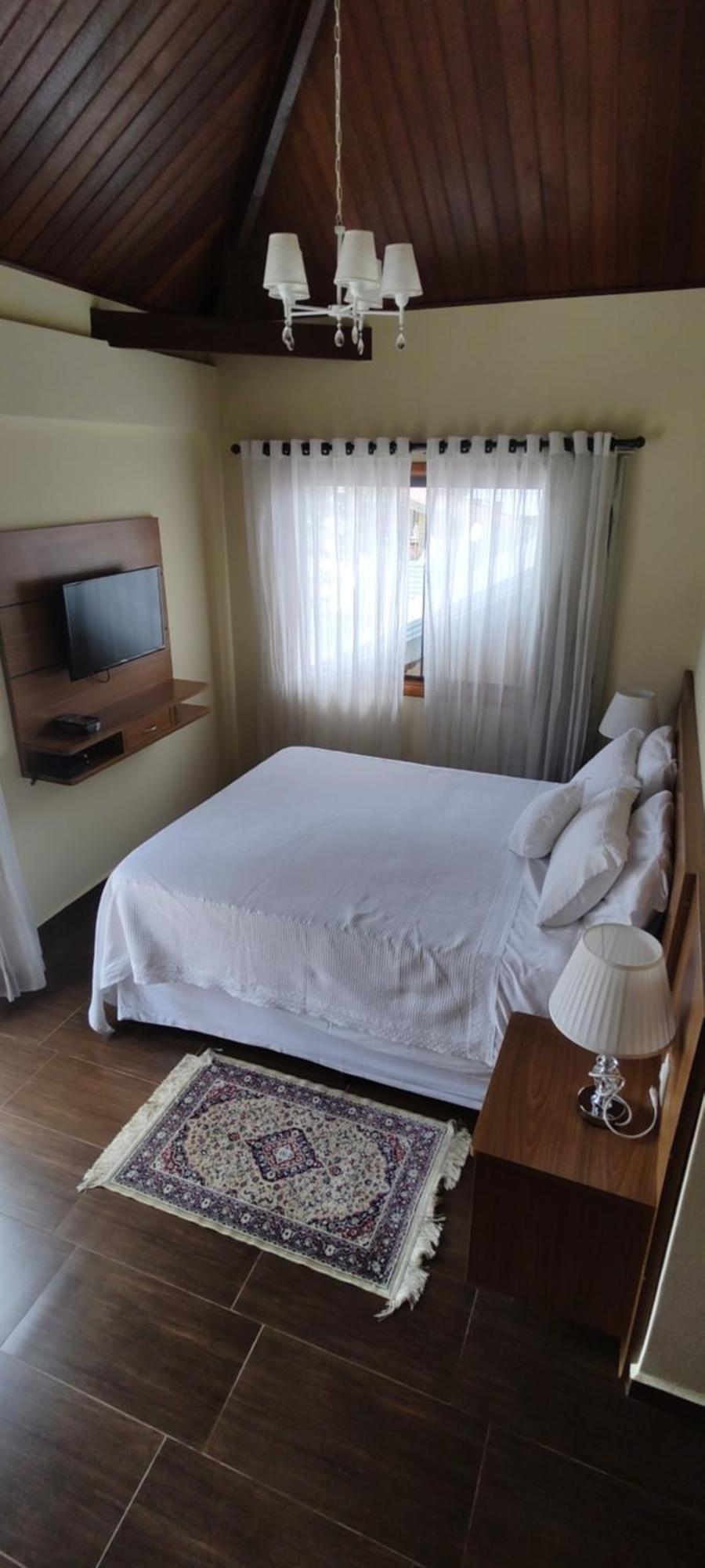 Caluan Apartment มงชิแวร์จิ ภายนอก รูปภาพ
